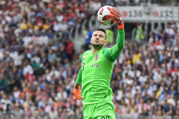 当之无愧的 当之无愧的