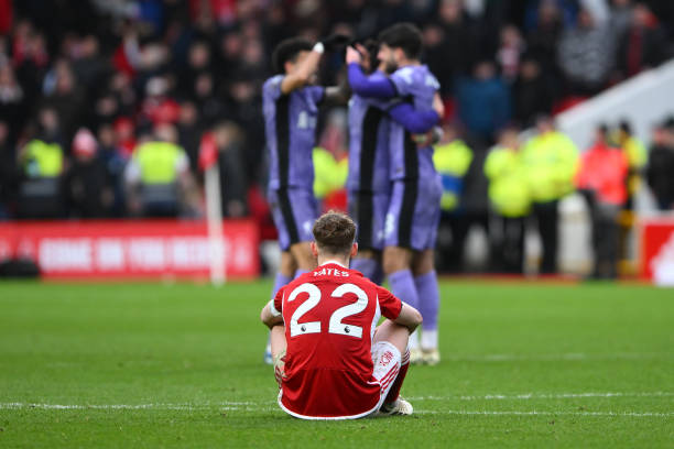 斥巨资从里 斥巨资从里